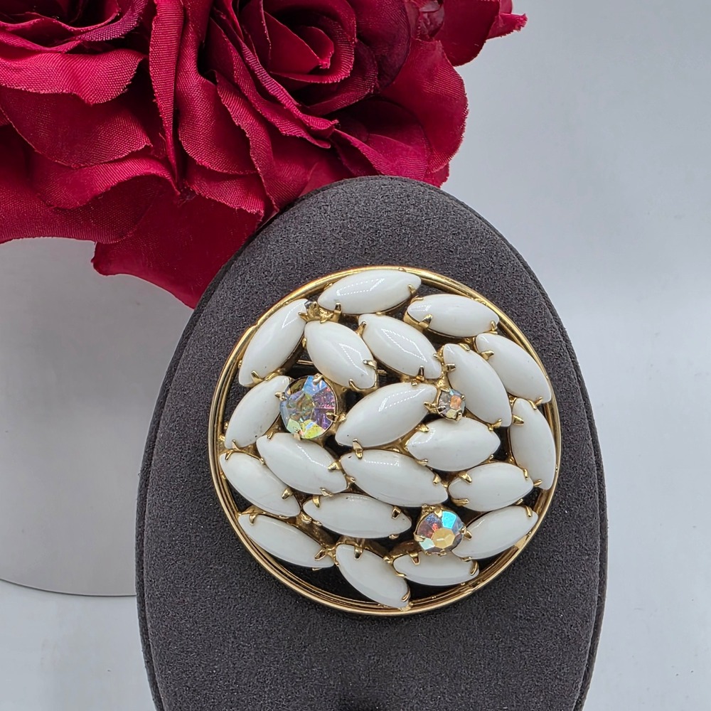 Vintage White Milk Glass AB Rhinestone Round Gold Tone Brooch Pin Cluster 2 Inch